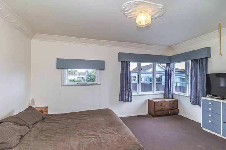 Photo of property in 35a Kent Street, Levin, 5510