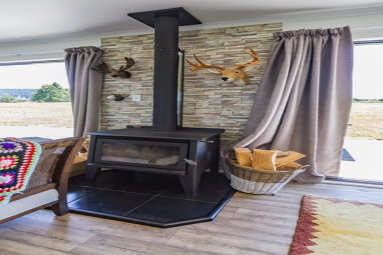 Photo of property in 2/76 Ruapehu Road, Ohakune, 4625