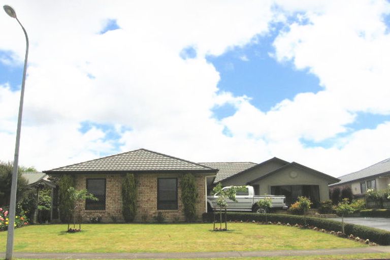 Photo of property in 15 Sunset Drive, Pukekohe, 2120
