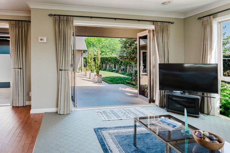 Photo of property in 1 Westbury Mews, Huntington, Hamilton, 3210