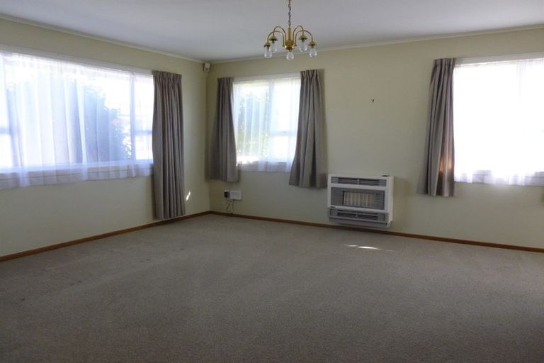 Photo of property in 2 Garthwood Road, Hillcrest, Hamilton, 3216