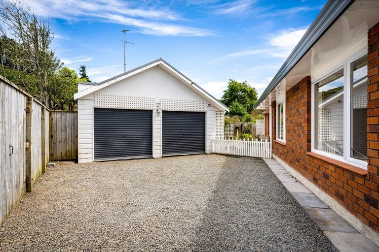 Photo of property in 2/21 Sharpe Crescent, Wainuiomata, Lower Hutt, 5014