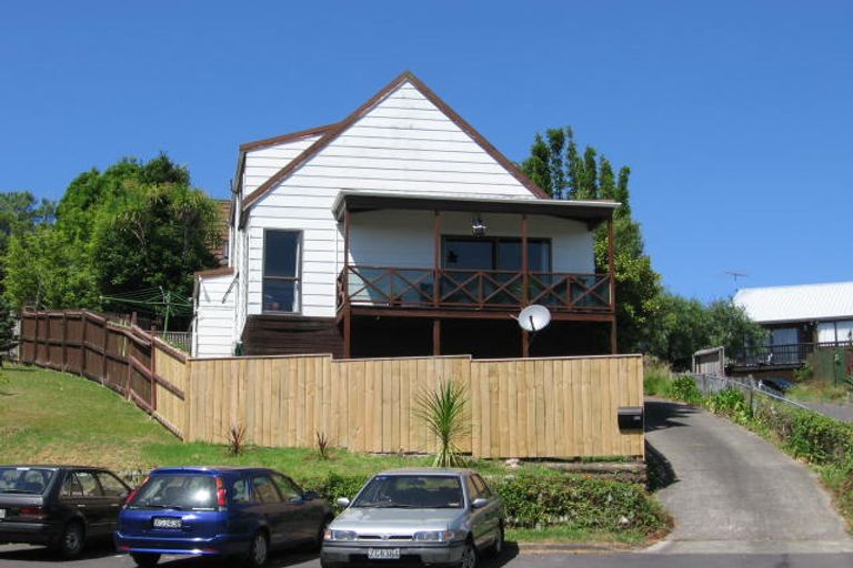 Photo of property in 1/86 Stott Avenue, Birkdale, Auckland, 0626