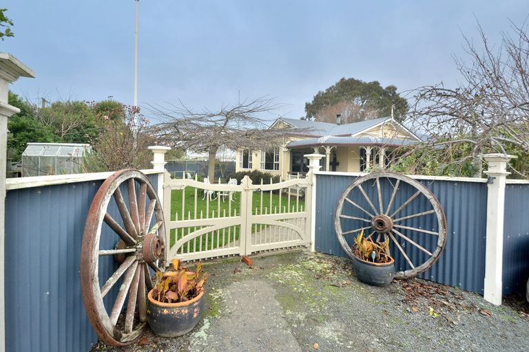Photo of property in 20 Muri Street, Aramoana, Port Chalmers, 9082