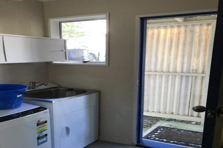 Photo of property in 15a Streatlam Crescent, Strathmore Park, Wellington, 6022