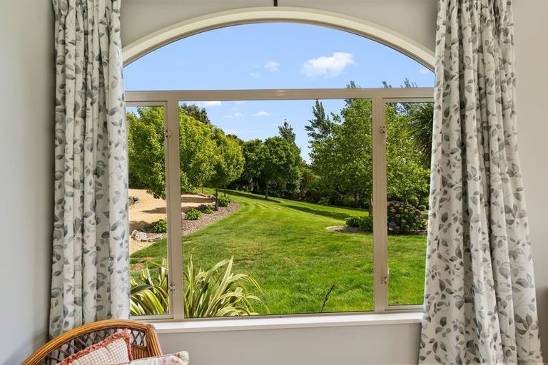 Photo of property in 96 Totara View Road, Wakefield, 7095