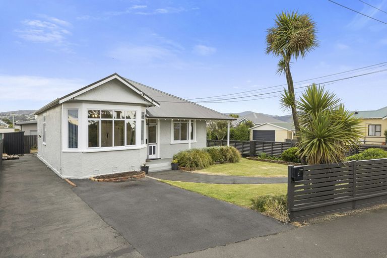 Photo of property in 124 Victoria Road, Saint Kilda, Dunedin, 9012
