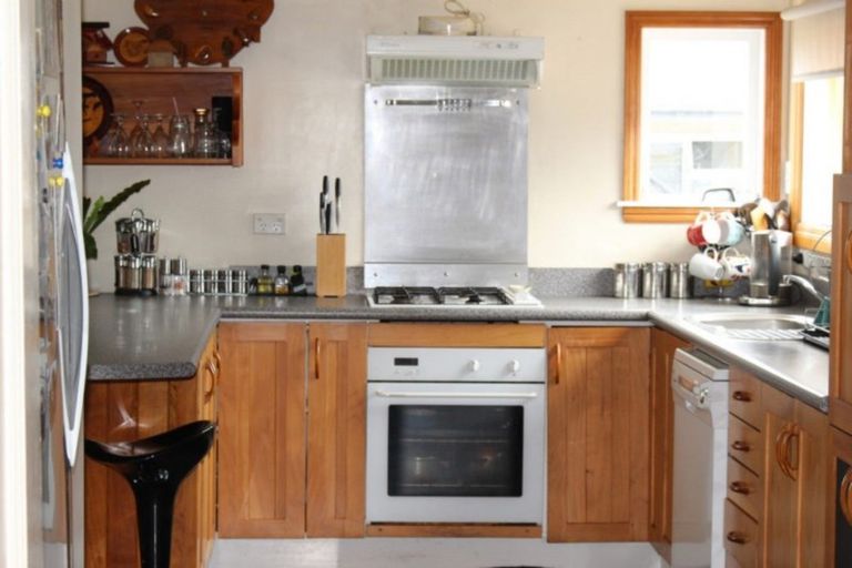 Photo of property in 176 Romilly Street, Westport, 7825