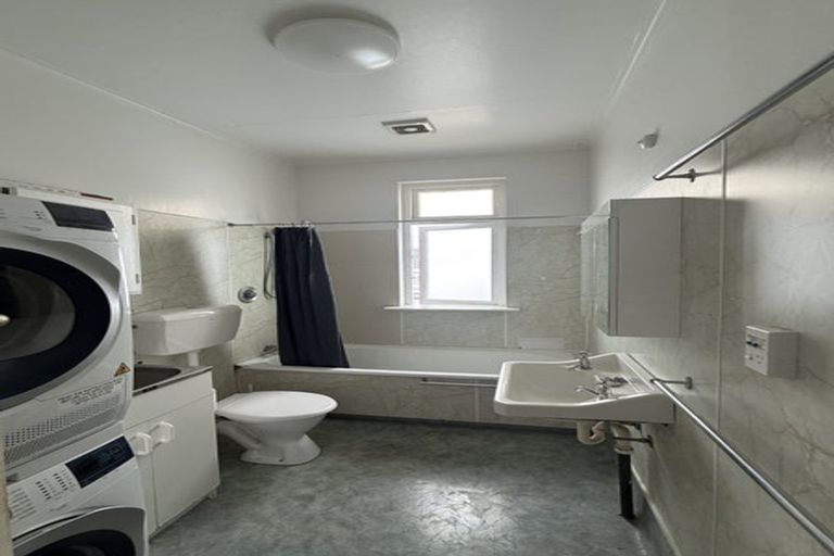 Photo of property in 6 Moncrieff Street, Mount Victoria, Wellington, 6011