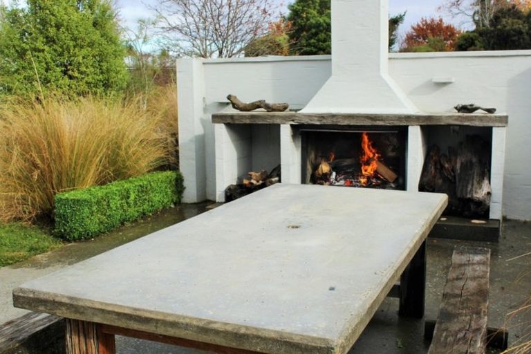 Photo of property in 15 Pompolona Street, Te Anau, 9600