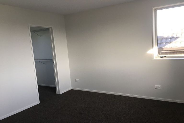 Photo of property in 7b Yeoman Place, Howick, Auckland, 2014