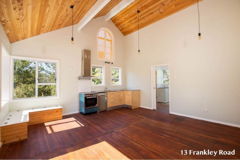 Photo of property in 13 Frankley Road, Westown, New Plymouth, 4310