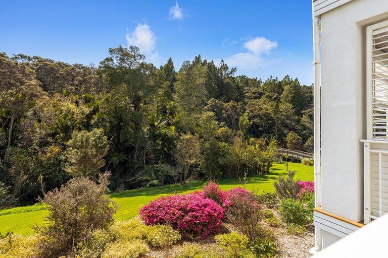 Photo of property in 90 Eaves Bush Parade, Orewa, 0931