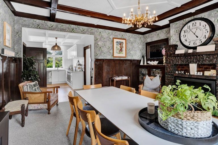 Photo of property in 34 Robe Street, New Plymouth, 4310