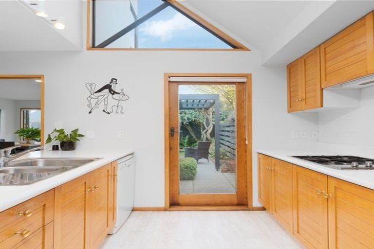 Photo of property in 1/52 Arlington Street, Burnside, Christchurch, 8053