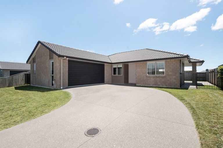 Photo of property in 12 Oka Street, Papamoa Beach, Papamoa, 3118