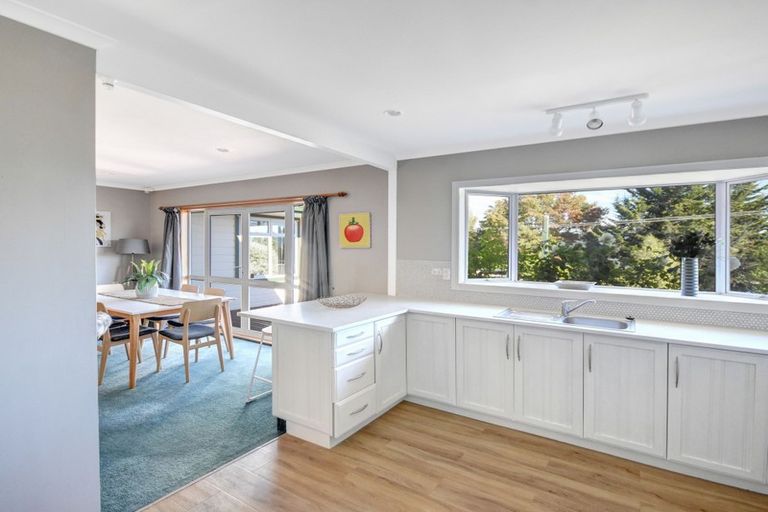 Photo of property in 14 Kilgour Street, Waihola, Milton, 9073