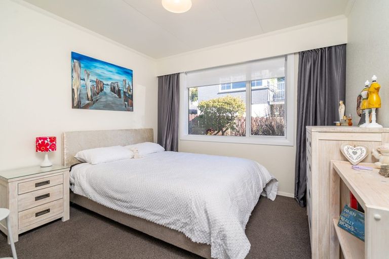 Photo of property in 9 Colquhoun Street, Glenross, Dunedin, 9011