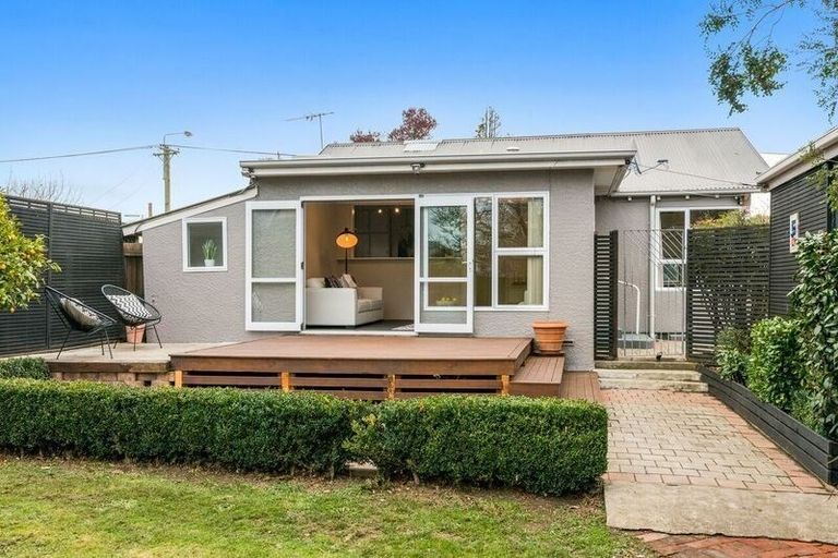 Photo of property in 152 Rutland Street, St Albans, Christchurch, 8052