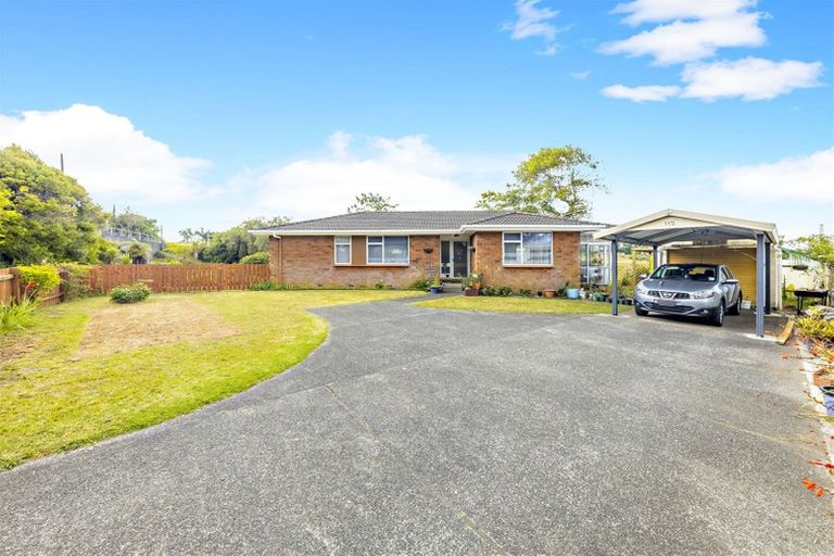 Photo of property in 115 Kitchener Road, Waiuku, 2123