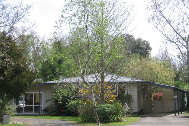 Photo of property in 14 Luke Place, Fairy Springs, Rotorua, 3015