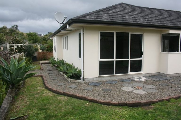 Photo of property in 5 Hawk Place, Welcome Bay, Tauranga, 3112