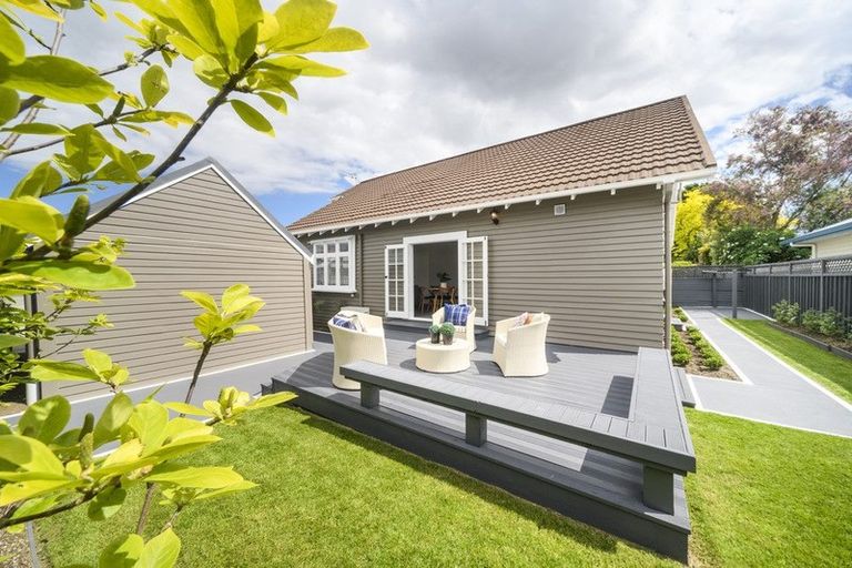 Photo of property in 29 Limbrick Street, Terrace End, Palmerston North, 4410
