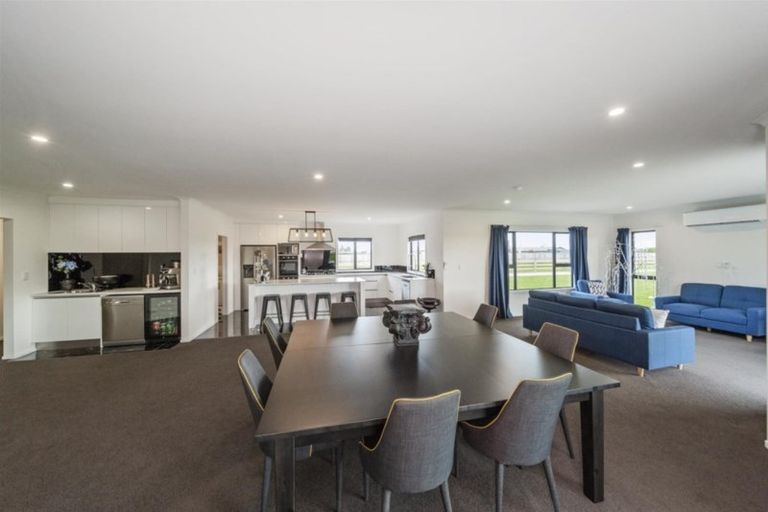 Photo of property in 464a Turuturu Road, Hawera, 4674