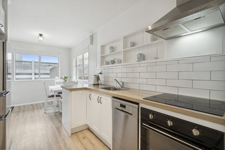 Photo of property in 1/544 High Street, Boulcott, Lower Hutt, 5010