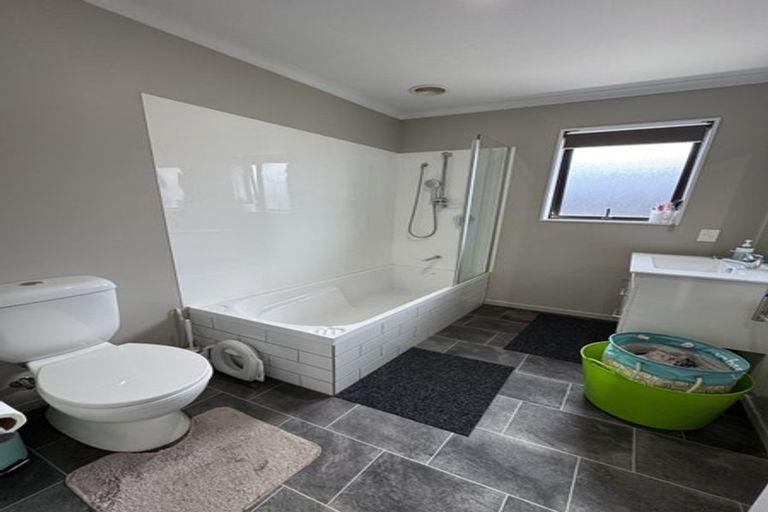 Photo of property in 18 Horoeka Street, Avonhead, Christchurch, 8042