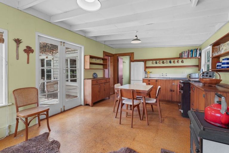 Photo of property in 991 Masterton Castlepoint Road, Tauweru, Masterton, 5889