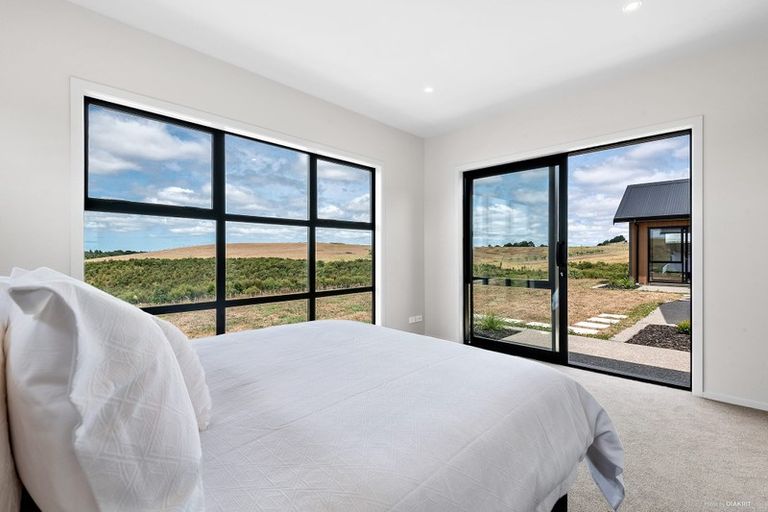 Photo of property in 178 Batty Road, Kingseat, Papakura, 2580