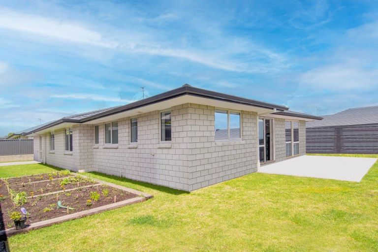Photo of property in 7 Shea Lane, Pyes Pa, Tauranga, 3112