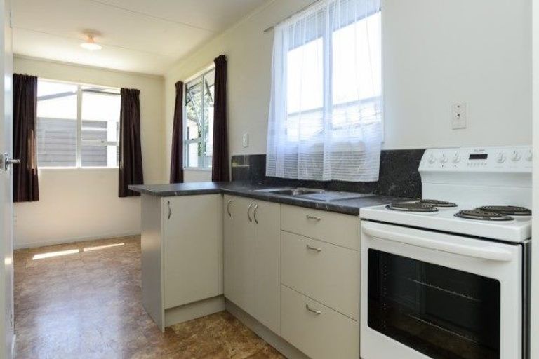 Photo of property in 17 Lorne Crescent, Flaxmere, Hastings, 4120