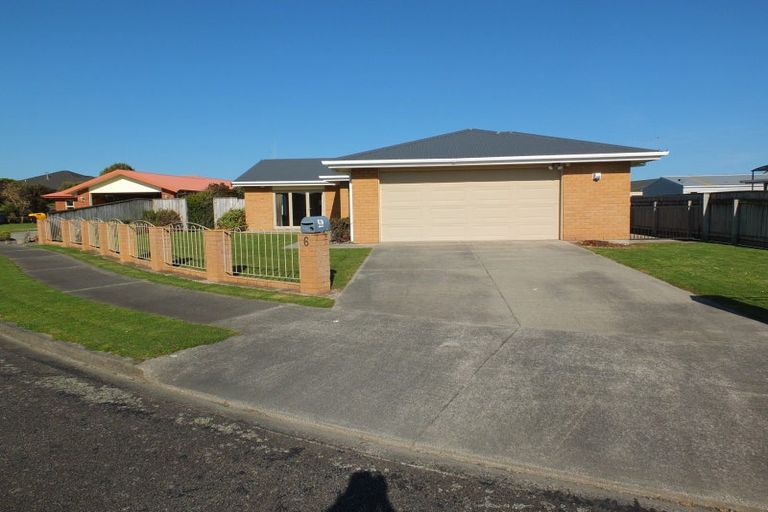 Photo of property in 6 Teppett Place, Foxton Beach, Foxton, 4815