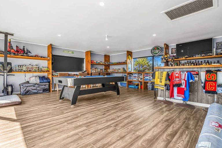 Photo of property in 5 Springvale Road, Waiuku, 2123