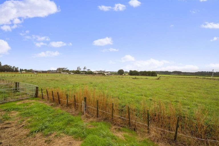 Photo of property in 294 Austin Road, Dairy Flat, Albany, 0794