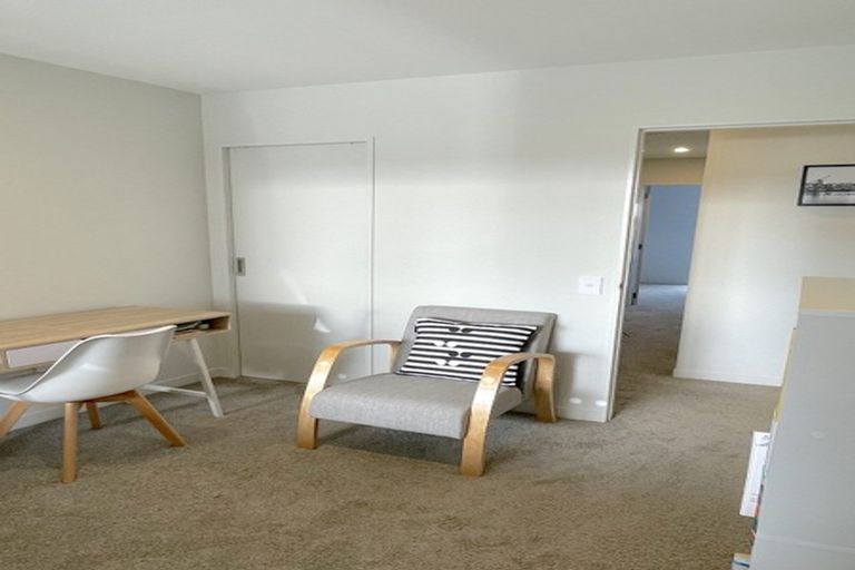 Photo of property in 10/31 Princess Terrace, Newtown, Wellington, 6021