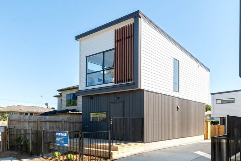 Photo of property in 71a Cornwall Road, Papatoetoe, Auckland, 2025