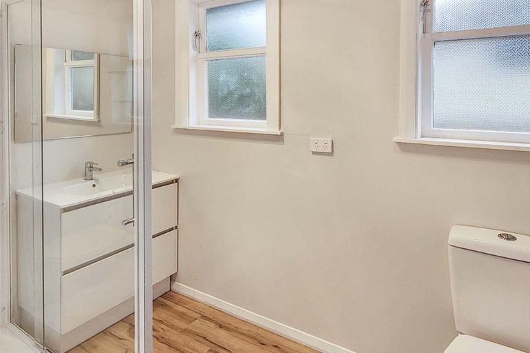 Photo of property in 179 Wellington Road, Wainuiomata, Lower Hutt, 5014