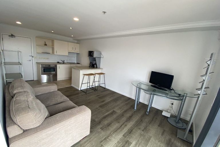 Photo of property in The Rennaissance, 5j/18 Ronwood Avenue, Manukau, Auckland, 2104