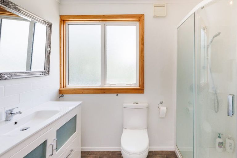 Photo of property in 4 Hunia Terrace, Himatangi Beach, Foxton, 4891