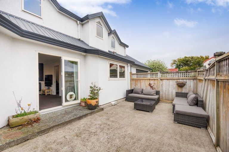 Photo of property in 46c Pahiatua Street, Hokowhitu, Palmerston North, 4410