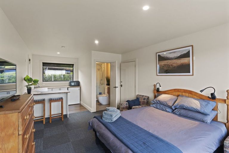 Photo of property in 911 Aubrey Road, Albert Town, Wanaka, 9305