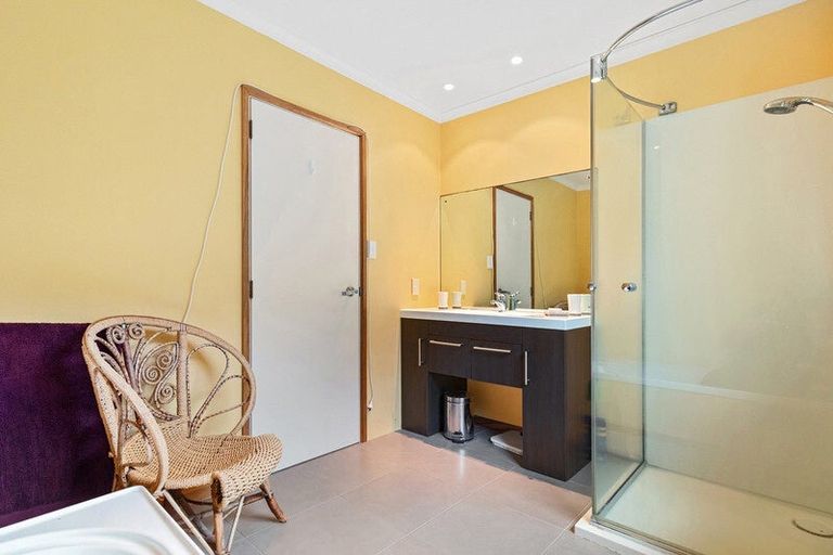 Photo of property in 26 Wiremu Road, Tairua, 3508