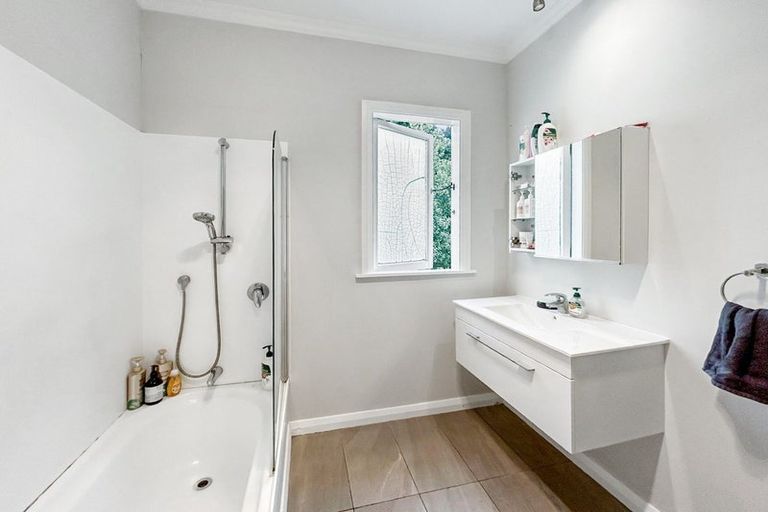 Photo of property in 53 Roberts Avenue, Aramoho, Whanganui, 4500