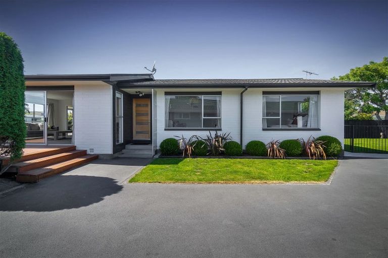 Photo of property in 102 Veitches Road, Casebrook, Christchurch, 8051
