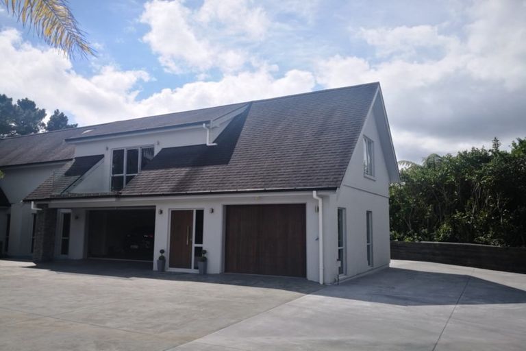 Photo of property in 696 Ponga Road, Opaheke, Papakura, 2584