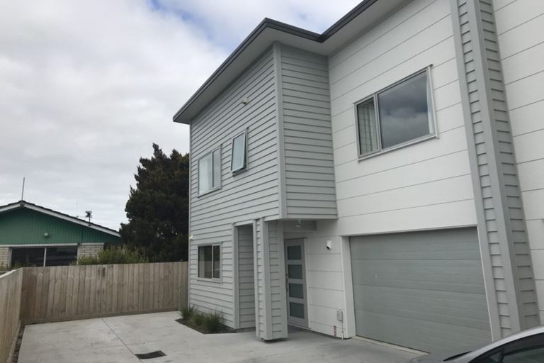 Photo of property in 4/59 May Street, Hamilton East, Hamilton, 3216