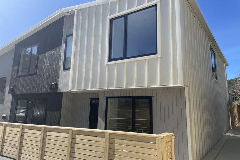 Photo of property in 10/71 Raukawa Street, Stokes Valley, Lower Hutt, 5019